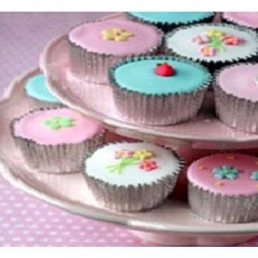 Pink Cup Cakes Canvas Wall Art